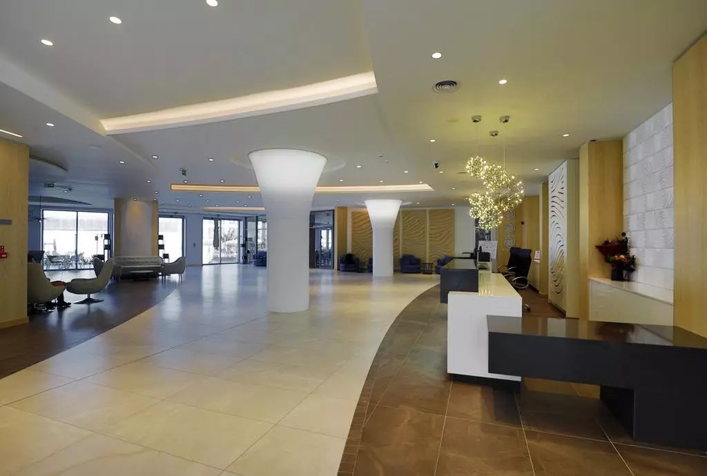 hotel astoria mare varna_shabavizparvaz_06.jpg